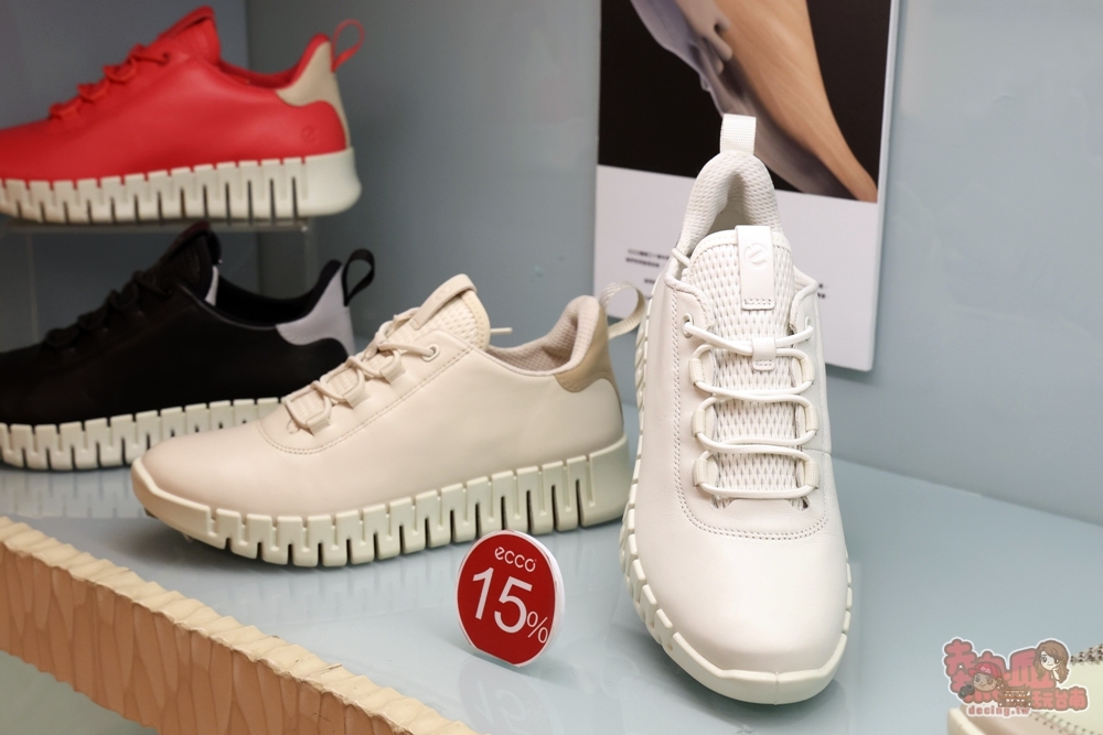 【台南特賣】洒落森林極緻鞋館春季零碼特賣,萬件百貨專櫃女鞋,一站購足穿搭,鞋款最低只要990 【台南特賣】洒落森林極緻鞋館春季零碼特賣,萬件百貨專櫃女鞋,一站購足穿搭,鞋款最低只要990