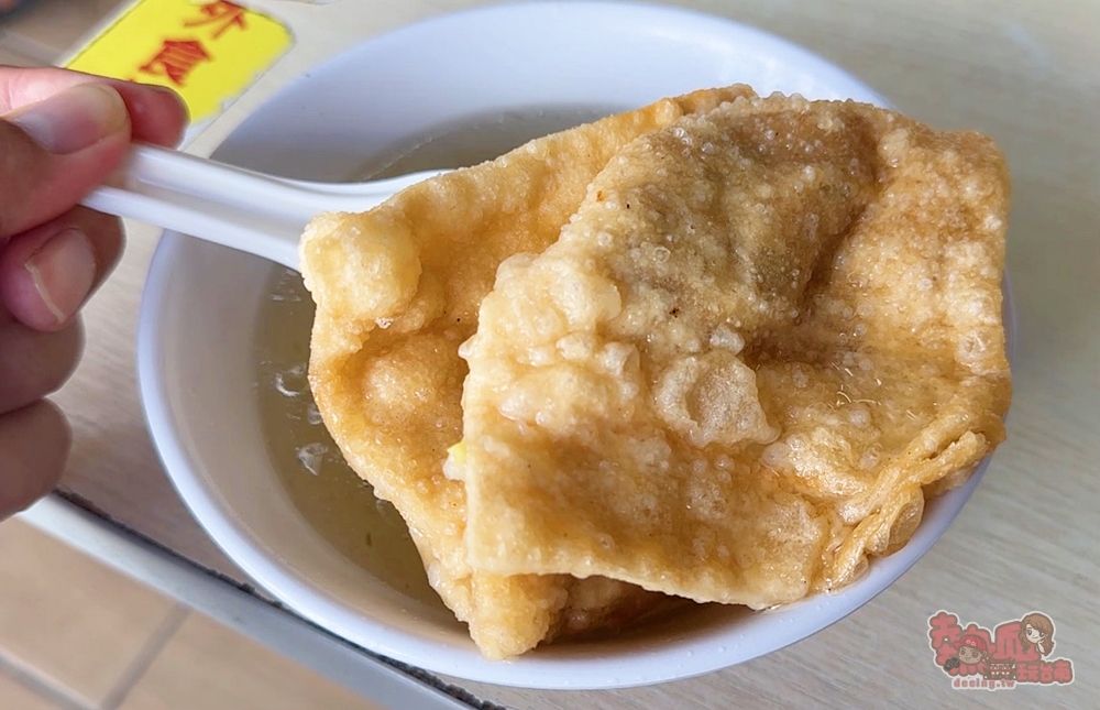 【台南美食】阿三意麵:鹽水在地人愛店,古早味風格鹽水意麵,扒住濃郁肉汁,麵條Q彈好吃~ 【台南美食】阿三意麵:鹽水在地人愛店,古早味風格鹽水意麵,扒住濃郁肉汁,麵條Q彈好吃~