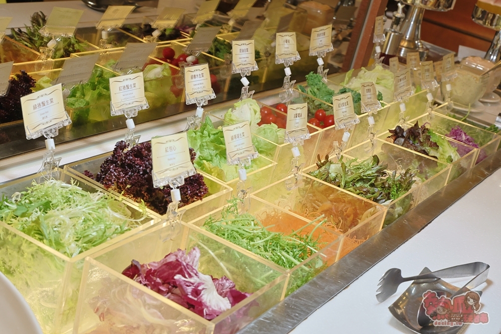 【台南吃到飽】富信大飯店:500元有找,CP值最高早午餐吃到飽,現沖牛肉湯,牛排任你吃,一周只有營業假日兩天~ 【台南吃到飽】富信大飯店:500元有找,CP值最高早午餐吃到飽,現沖牛肉湯,牛排任你吃,一周只有營業假日兩天~