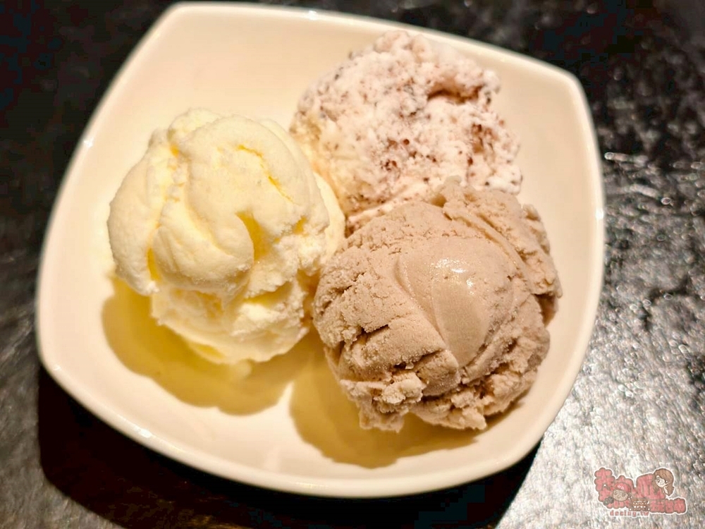 【台南美食】十色鍋物:台南東區超高CP值火鍋, 一人只要249元起,自助吧飲料甜點冰品通通吃到飽~ 【台南美食】十色鍋物:台南東區超高CP值火鍋, 一人只要249元起,自助吧飲料甜點冰品通通吃到飽~