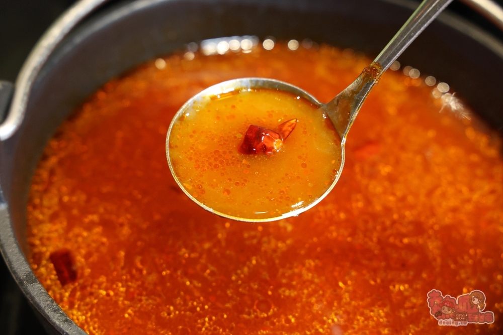 【台南美食】十色鍋物:台南東區超高CP值火鍋, 一人只要249元起,自助吧飲料甜點冰品通通吃到飽~ 【台南美食】十色鍋物:台南東區超高CP值火鍋, 一人只要249元起,自助吧飲料甜點冰品通通吃到飽~