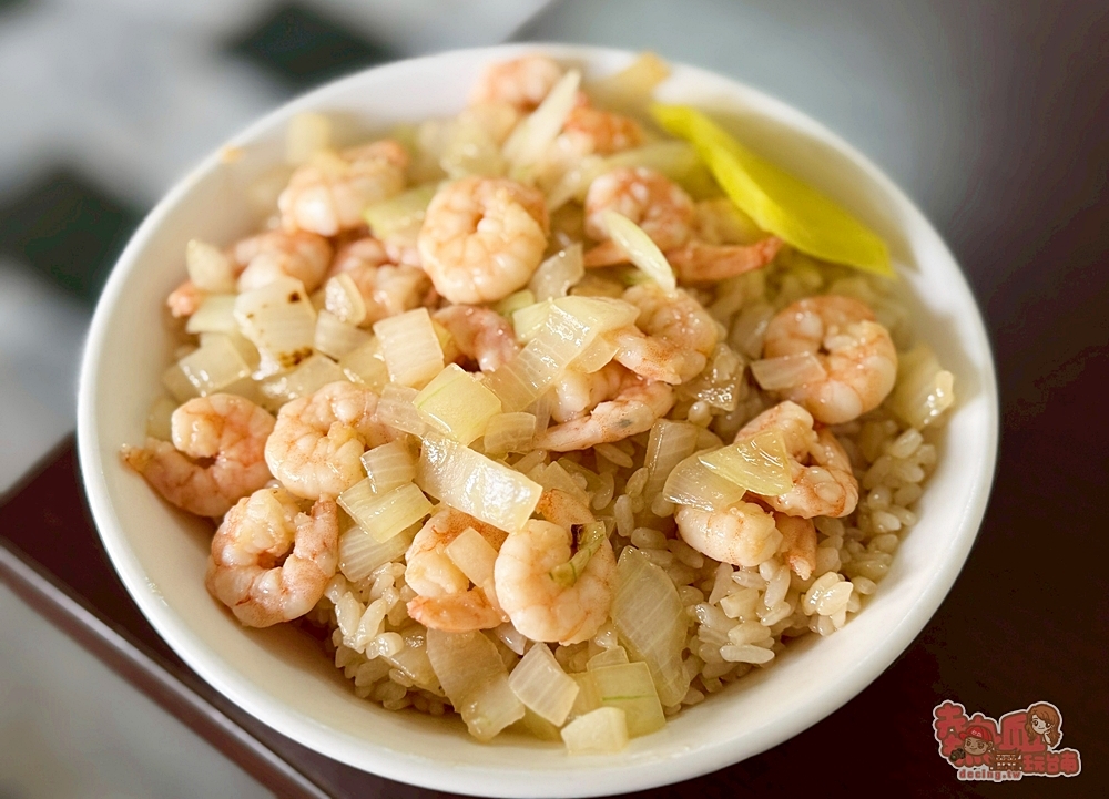 【台南美食】明卿蝦仁飯回歸!在地人狂推的蝦仁飯,炒烏龍麵和意麵都超好吃~ 【台南美食】明卿蝦仁飯回歸!在地人狂推的蝦仁飯,炒烏龍麵和意麵都超好吃~