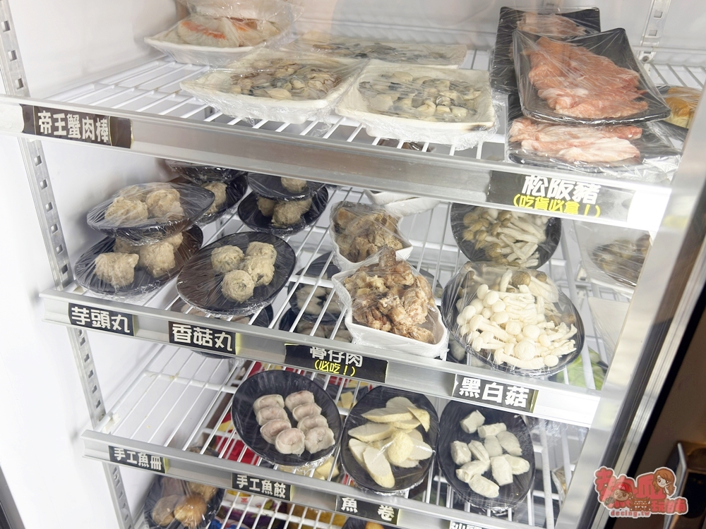 【台南美食】福來小棧沙茶爐:獨創一鴨三吃尬沙茶爐,少見以古早味西瓜綿入味鴨肉鍋,梅汁香酥鴨更是我的愛~ 【台南美食】福來小棧沙茶爐:獨創一鴨三吃尬沙茶爐,少見以古早味西瓜綿入味鴨肉鍋,梅汁香酥鴨更是我的愛~