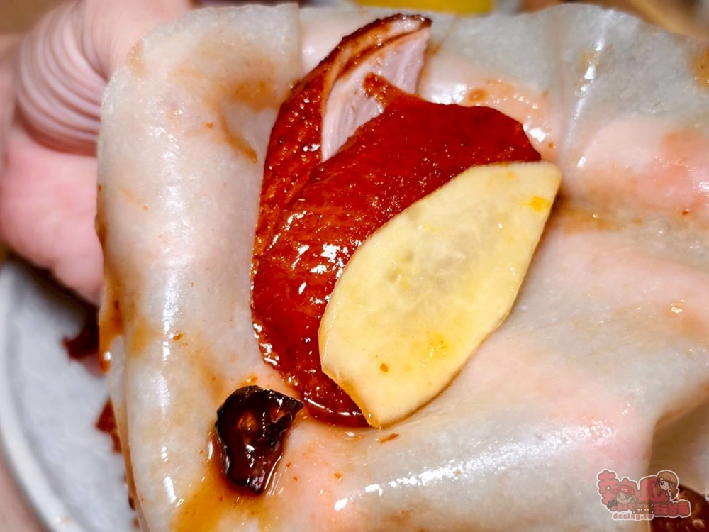 【台南美食】福來小棧沙茶爐:獨創一鴨三吃尬沙茶爐,少見以古早味西瓜綿入味鴨肉鍋,梅汁香酥鴨更是我的愛~ 【台南美食】福來小棧沙茶爐:獨創一鴨三吃尬沙茶爐,少見以古早味西瓜綿入味鴨肉鍋,梅汁香酥鴨更是我的愛~