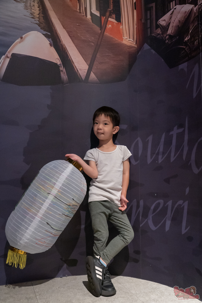 【台南活動】2026童趣萬國x狂歡派對:重返80年代玩復古小遊戲,小老闆當家市集,行李箱時空隧道~ 【台南活動】2026童趣萬國x狂歡派對:重返80年代玩復古小遊戲,小老闆當家市集,行李箱時空隧道~