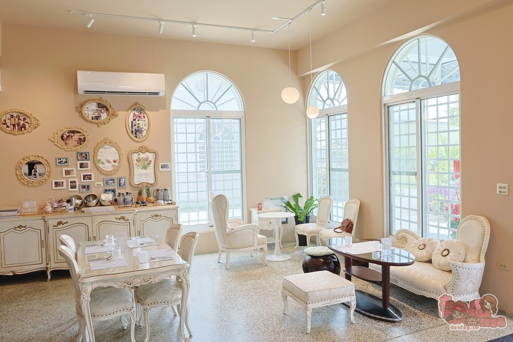 【台南美食】小洋房義式餐廳:隱藏在田園邊的安定小洋房,少見的義大利烤魚料理,整隻鮭魚頭上桌~ 【台南美食】小洋房義式餐廳:隱藏在田園邊的安定小洋房,少見的義大利烤魚料理,整隻鮭魚頭上桌~