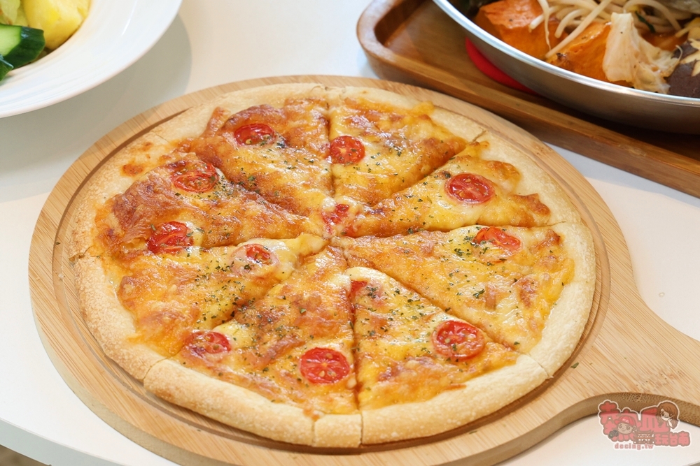 【台南美食】小洋房義式餐廳:隱藏在田園邊的安定小洋房,少見的義大利烤魚料理,整隻鮭魚頭上桌~ 【台南美食】小洋房義式餐廳:隱藏在田園邊的安定小洋房,少見的義大利烤魚料理,整隻鮭魚頭上桌~