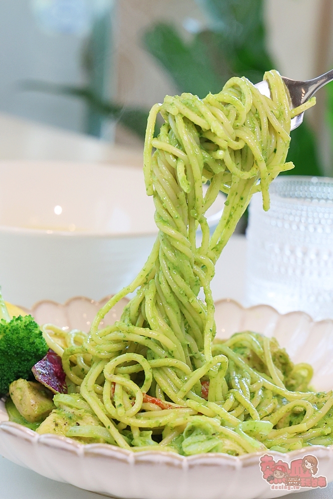 【台南美食】小洋房義式餐廳:隱藏在田園邊的安定小洋房,少見的義大利烤魚料理,整隻鮭魚頭上桌~ 【台南美食】小洋房義式餐廳:隱藏在田園邊的安定小洋房,少見的義大利烤魚料理,整隻鮭魚頭上桌~