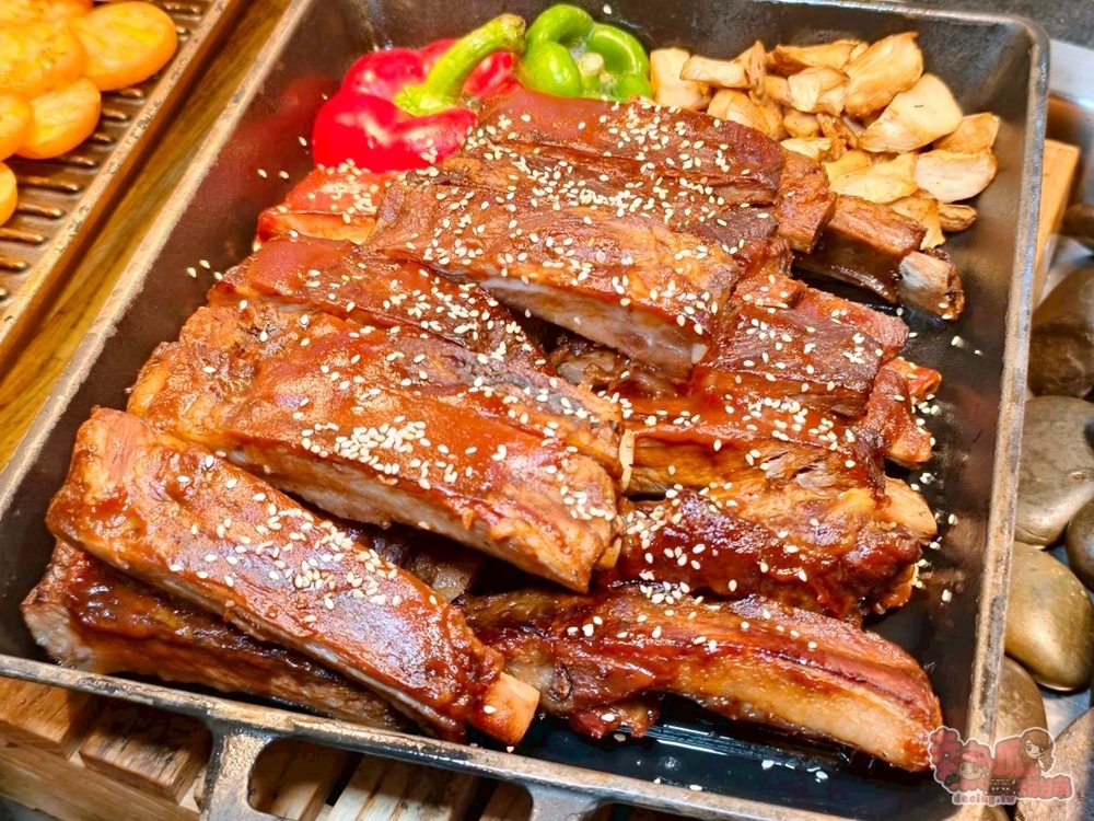 【台南吃到飽】台糖長榮酒店-吃遍天下自助餐廳:日本美食祭來了,超過100種料理,平日午晚就有日本松葉蟹腳吃到飽,購買餐券真的千元有找~ 【台南吃到飽】台糖長榮酒店-吃遍天下自助餐廳:日本美食祭來了,超過100種料理,平日午晚就有日本松葉蟹腳吃到飽,購買餐券真的千元有找~