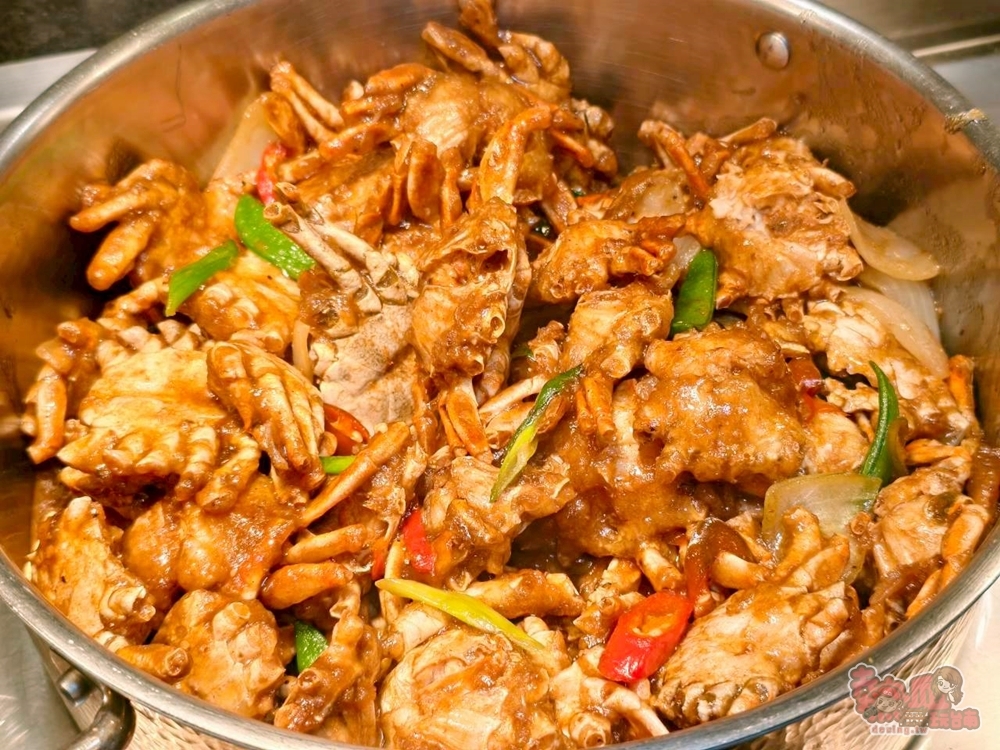 【台南吃到飽】台糖長榮酒店-吃遍天下自助餐廳:日本美食祭來了,超過100種料理,平日午晚就有日本松葉蟹腳吃到飽,購買餐券真的千元有找~ 【台南吃到飽】台糖長榮酒店-吃遍天下自助餐廳:日本美食祭來了,超過100種料理,平日午晚就有日本松葉蟹腳吃到飽,購買餐券真的千元有找~