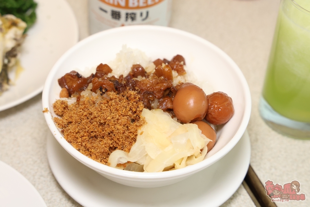 【台南吃到飽】台糖長榮酒店-吃遍天下自助餐廳:日本美食祭來了,超過100種料理,平日午晚就有日本松葉蟹腳吃到飽,購買餐券真的千元有找~ 【台南吃到飽】台糖長榮酒店-吃遍天下自助餐廳:日本美食祭來了,超過100種料理,平日午晚就有日本松葉蟹腳吃到飽,購買餐券真的千元有找~
