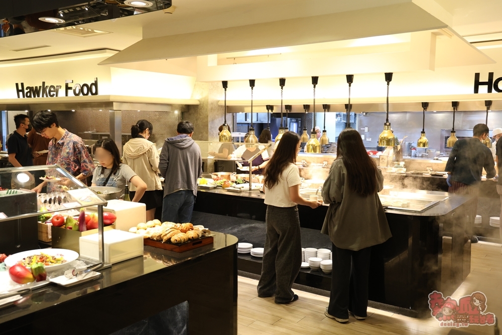 【台南吃到飽】台糖長榮酒店-吃遍天下自助餐廳:日本美食祭來了,超過100種料理,平日午晚就有日本松葉蟹腳吃到飽,購買餐券真的千元有找~ 【台南吃到飽】台糖長榮酒店-吃遍天下自助餐廳:日本美食祭來了,超過100種料理,平日午晚就有日本松葉蟹腳吃到飽,購買餐券真的千元有找~