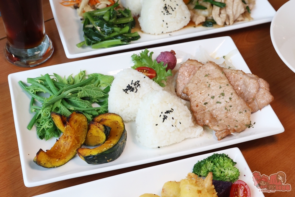 【台南美食】大窩與小宅義式餐廳-大窩店:善化人氣庭園餐廳,隱藏版義式商業飯盒超好吃,選擇超多份量也不小~ 【台南美食】大窩與小宅義式餐廳-大窩店:善化人氣庭園餐廳,隱藏版義式商業飯盒超好吃,選擇超多份量也不小~