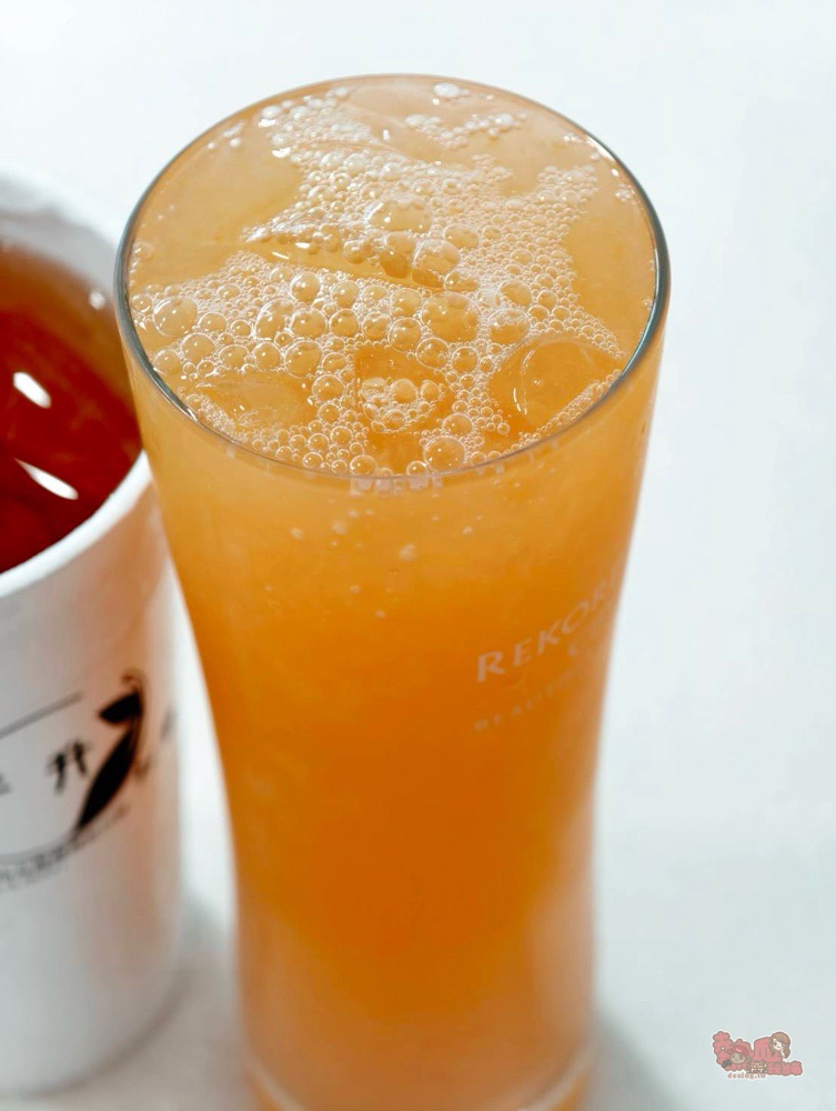【台南飲料】千升茗茶:藏在巷弄內的寶藏店,自家產的果農特調飲,紅柑尬綠茶喝起來清香回甘~ 【台南飲料】千升茗茶:藏在巷弄內的寶藏店,自家產的果農特調飲,紅柑尬綠茶喝起來清香回甘~