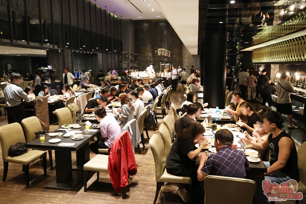 【台南吃到飽】阿力海百匯餐廳:GOOGLE超過萬則評價,網友公認台南最強南霸天吃到飽就是它~ 【台南吃到飽】阿力海百匯餐廳:GOOGLE超過萬則評價,網友公認台南最強南霸天吃到飽就是它~