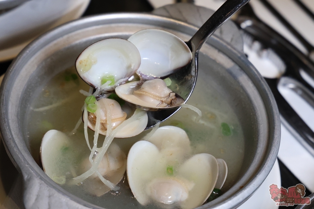 【台南吃到飽】阿力海百匯餐廳:GOOGLE超過萬則評價,網友公認台南最強南霸天吃到飽就是它~ 【台南吃到飽】阿力海百匯餐廳:GOOGLE超過萬則評價,網友公認台南最強南霸天吃到飽就是它~