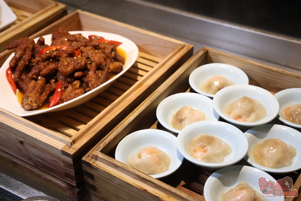 【台南吃到飽】阿力海百匯餐廳:GOOGLE超過萬則評價,網友公認台南最強南霸天吃到飽就是它~ 【台南吃到飽】阿力海百匯餐廳:GOOGLE超過萬則評價,網友公認台南最強南霸天吃到飽就是它~