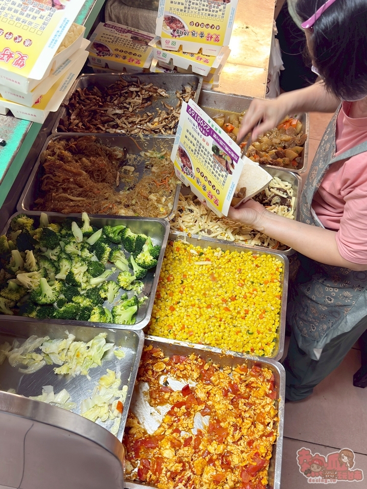 【台南美食】雙好港式燒臘:開山路低調的人氣燒臘店,招牌四寶飯一次滿足~ 【台南美食】雙好港式燒臘:開山路低調的人氣燒臘店,招牌四寶飯一次滿足~