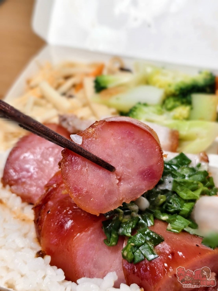 【台南美食】雙好港式燒臘:開山路低調的人氣燒臘店,招牌四寶飯一次滿足~ 【台南美食】雙好港式燒臘:開山路低調的人氣燒臘店,招牌四寶飯一次滿足~