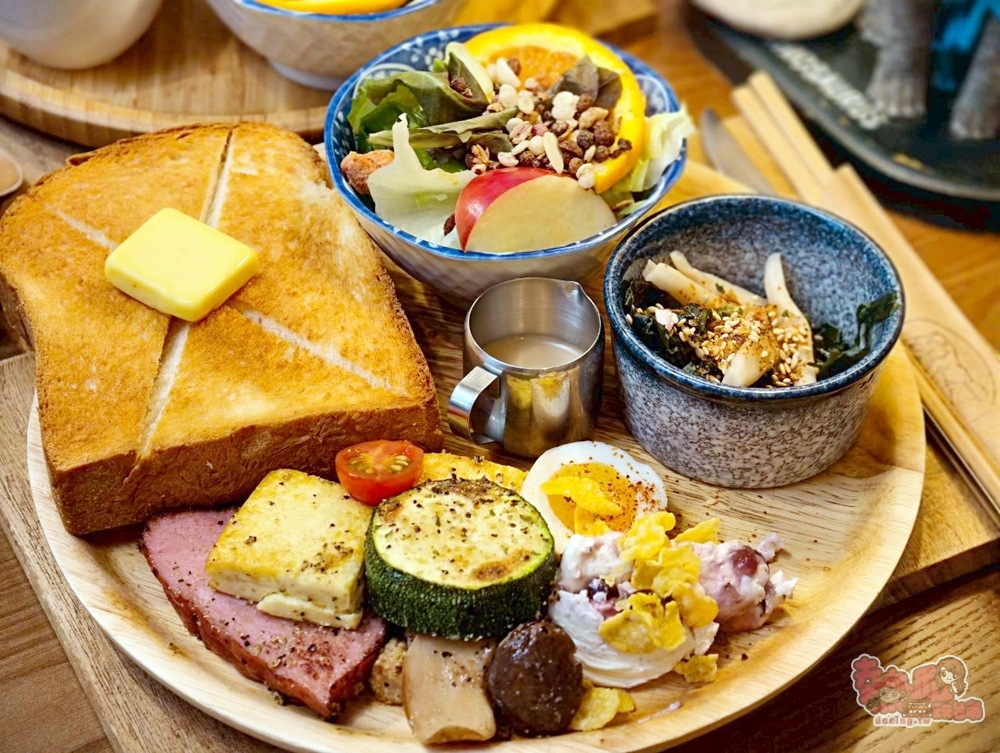 【台南美食】龍百貨:台南唯一恐龍系早午餐,根本是男生們的夢想店,三歲以上兒童可入場~ 【台南美食】龍百貨:台南唯一恐龍系早午餐,根本是男生們的夢想店,三歲以上兒童可入場~