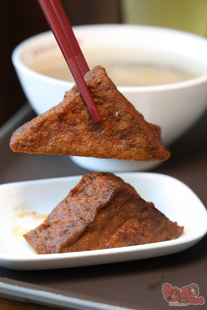 【台南美食】台南VASO弘肉燥飯舖:來自高雄的超人氣小吃,肉燥飯入口綿密好吃,還有隱藏版蒸蛋湯,晚來吃不到~ 【台南美食】台南VASO弘肉燥飯舖:來自高雄的超人氣小吃,肉燥飯入口綿密好吃,還有隱藏版蒸蛋湯,晚來吃不到~