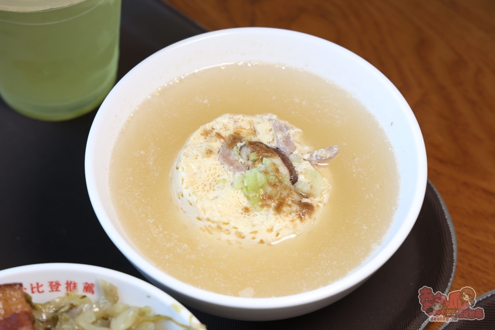 【台南美食】台南VASO弘肉燥飯舖:來自高雄的超人氣小吃,肉燥飯入口綿密好吃,還有隱藏版蒸蛋湯,晚來吃不到~ 【台南美食】台南VASO弘肉燥飯舖:來自高雄的超人氣小吃,肉燥飯入口綿密好吃,還有隱藏版蒸蛋湯,晚來吃不到~
