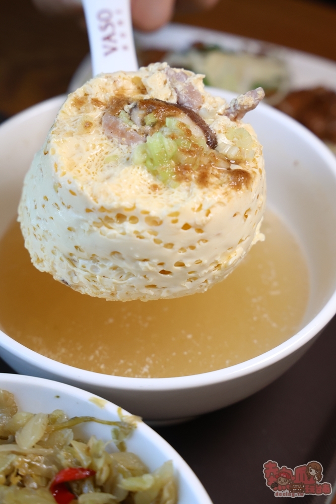 【台南美食】台南VASO弘肉燥飯舖:來自高雄的超人氣小吃,肉燥飯入口綿密好吃,還有隱藏版蒸蛋湯,晚來吃不到~ 【台南美食】台南VASO弘肉燥飯舖:來自高雄的超人氣小吃,肉燥飯入口綿密好吃,還有隱藏版蒸蛋湯,晚來吃不到~