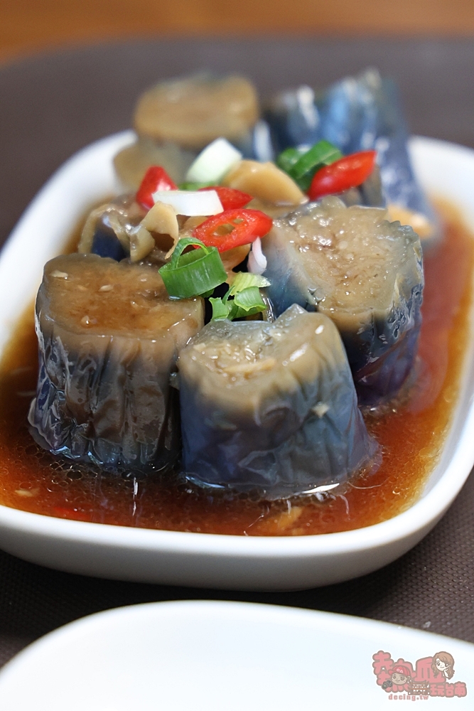【台南美食】台南VASO弘肉燥飯舖:來自高雄的超人氣小吃,肉燥飯入口綿密好吃,還有隱藏版蒸蛋湯,晚來吃不到~ 【台南美食】台南VASO弘肉燥飯舖:來自高雄的超人氣小吃,肉燥飯入口綿密好吃,還有隱藏版蒸蛋湯,晚來吃不到~