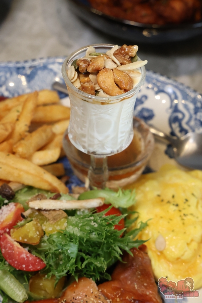 【台南美食】今鶴義式餐酒館:網友4.9顆星高評價,是餐酒館也是早午餐店,全時段營業中,更是下午茶吃點心好去處~ 【台南美食】今鶴義式餐酒館:網友4.9顆星高評價,是餐酒館也是早午餐店,全時段營業中,更是下午茶吃點心好去處~