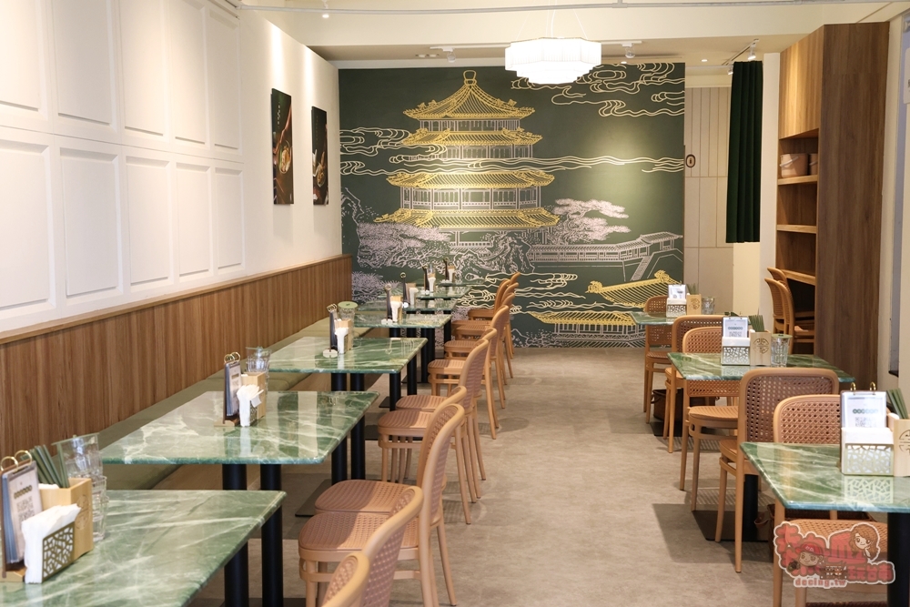 【台南美食】酥香居北方精緻食府:在地人默默吃的台南麵食店,爆汁餡餅,功夫拌麵,酸辣湯一次滿足~ 【台南美食】酥香居北方精緻食府:在地人默默吃的台南麵食店,爆汁餡餅,功夫拌麵,酸辣湯一次滿足~