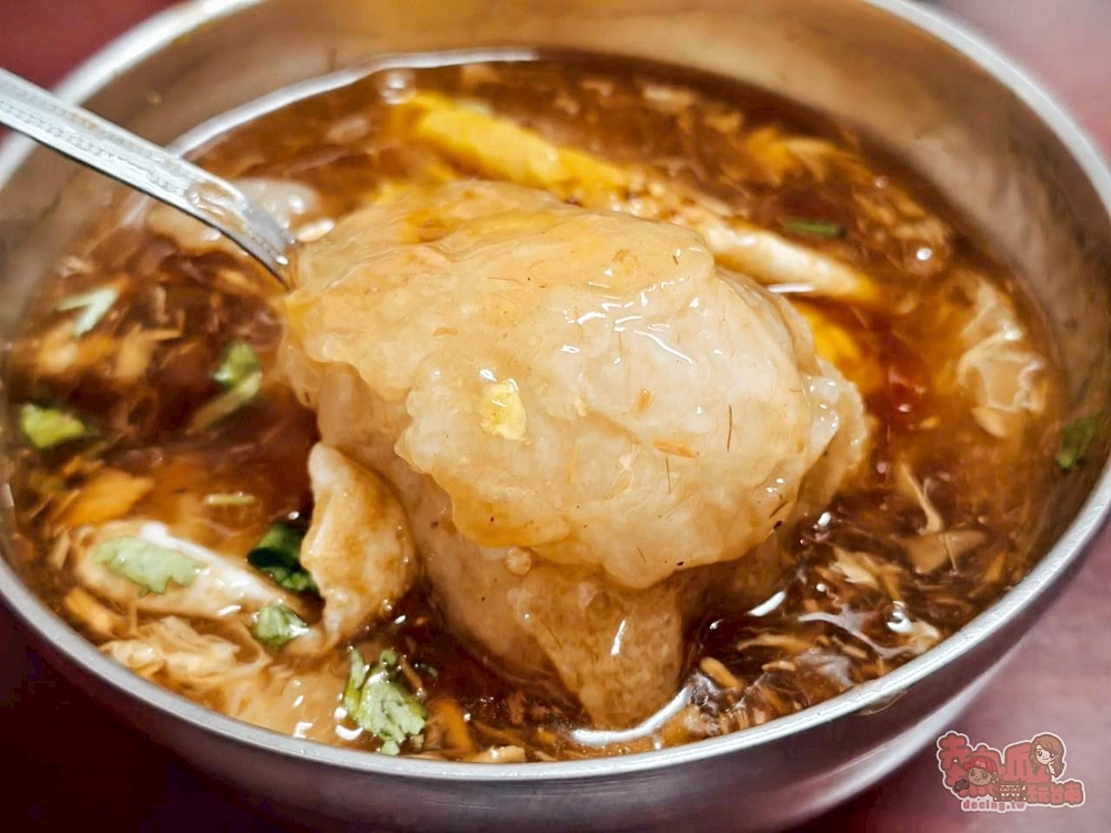 【台南美食】王媽煎粿(原大灣農會前肉粿):大灣人從小吃到大的美味,煎粿軟嫩必加蒜泥,辣椒才對味~ 【台南美食】王媽煎粿(原大灣農會前肉粿):大灣人從小吃到大的美味,煎粿軟嫩必加蒜泥,辣椒才對味~