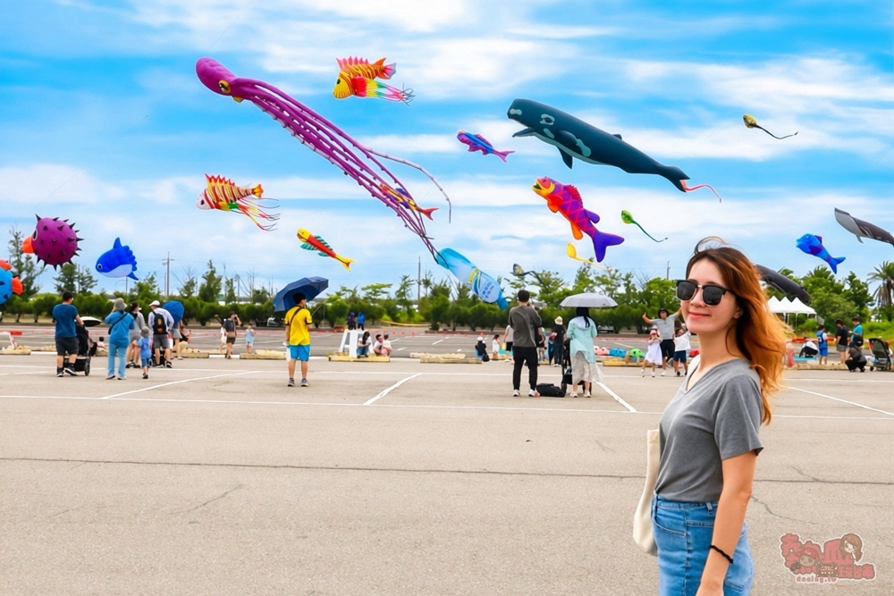 【台南活動】巨型章魚真的飛上天空了!2026七股鹽山風箏嘉年華登場,七股最美天空樂園只有這幾天~ 【台南活動】巨型章魚真的飛上天空了!2026七股鹽山風箏嘉年華登場,七股最美天空樂園只有這幾天~