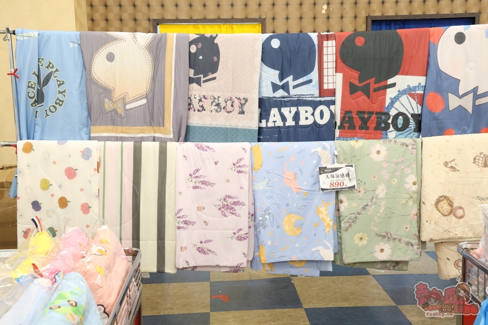 【台南特賣】台灣廠拍:tokuyo按摩椅福利品限量4折出清!品牌運動鞋第二雙只要10元~ 【台南特賣】台灣廠拍:tokuyo按摩椅福利品限量4折出清!品牌運動鞋第二雙只要10元~