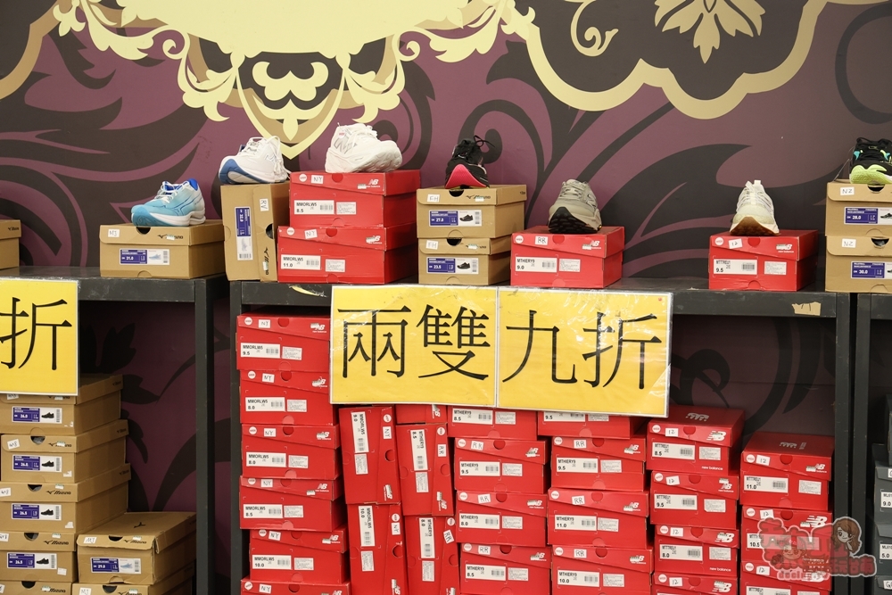 【台南特賣】台灣廠拍:tokuyo按摩椅福利品限量4折出清!品牌運動鞋第二雙只要10元~ 【台南特賣】台灣廠拍:tokuyo按摩椅福利品限量4折出清!品牌運動鞋第二雙只要10元~