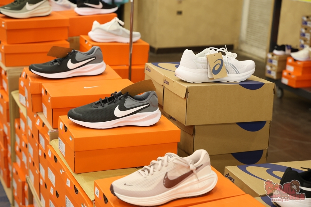 【台南特賣】台灣廠拍:tokuyo按摩椅福利品限量4折出清!品牌運動鞋第二雙只要10元~ 【台南特賣】台灣廠拍:tokuyo按摩椅福利品限量4折出清!品牌運動鞋第二雙只要10元~