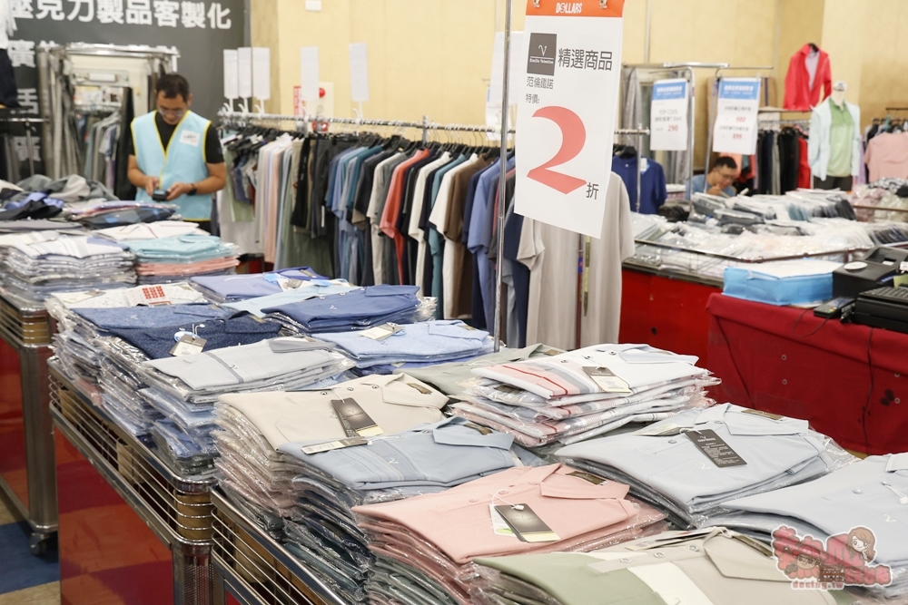 【台南特賣】台灣廠拍:tokuyo按摩椅福利品限量4折出清!品牌運動鞋第二雙只要10元~ 【台南特賣】台灣廠拍:tokuyo按摩椅福利品限量4折出清!品牌運動鞋第二雙只要10元~