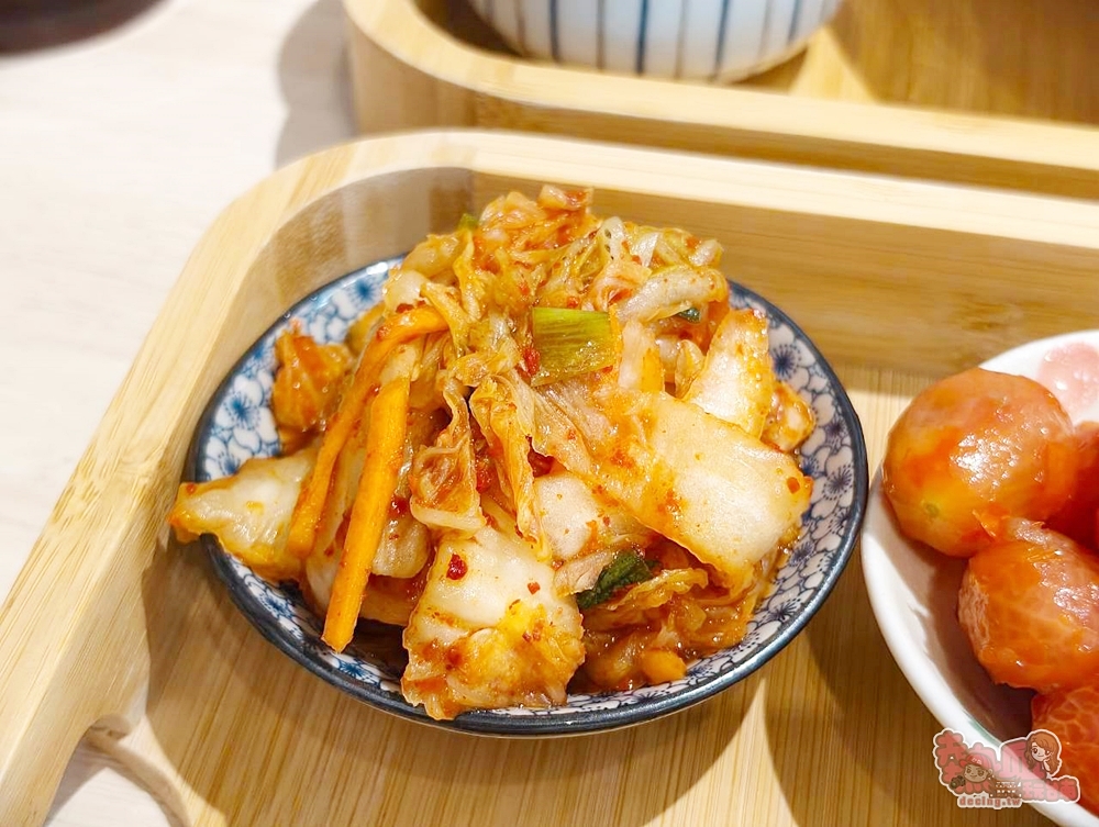 【台南美食】台南三毛食記:CP值超高的韓式定食,內用爆量韓式小菜,冷萃咖啡,味增湯免費無限享用~ 【台南美食】台南三毛食記:CP值超高的韓式定食,內用爆量韓式小菜,冷萃咖啡,味增湯免費無限享用~