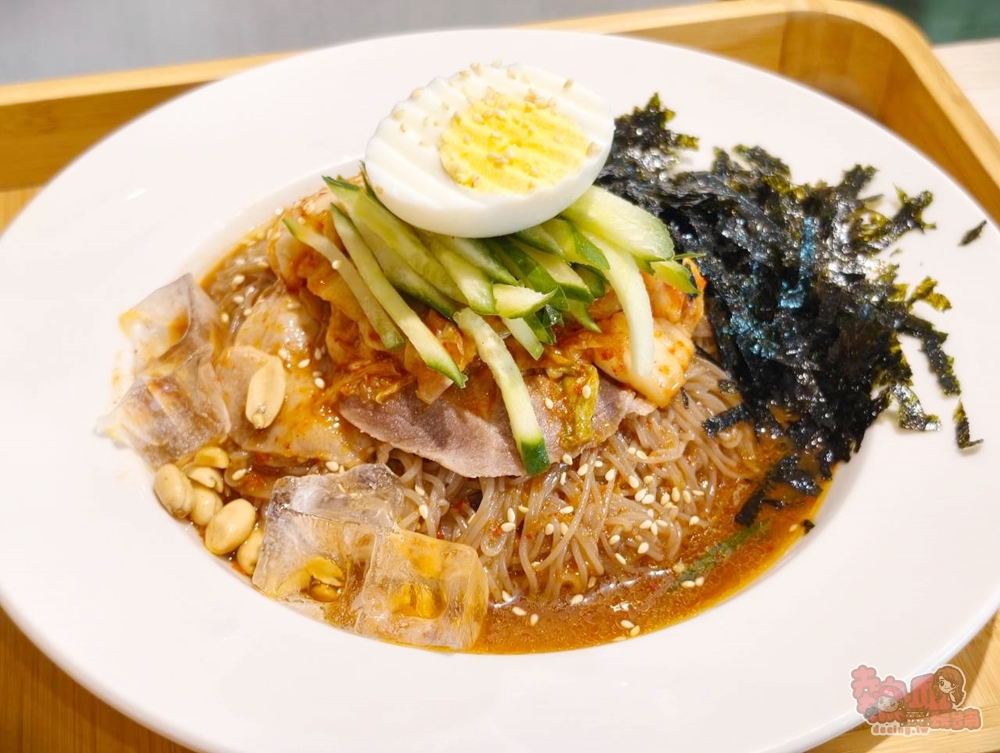 【台南美食】台南三毛食記:CP值超高的韓式定食,內用爆量韓式小菜,冷萃咖啡,味增湯免費無限享用~ 【台南美食】台南三毛食記:CP值超高的韓式定食,內用爆量韓式小菜,冷萃咖啡,味增湯免費無限享用~