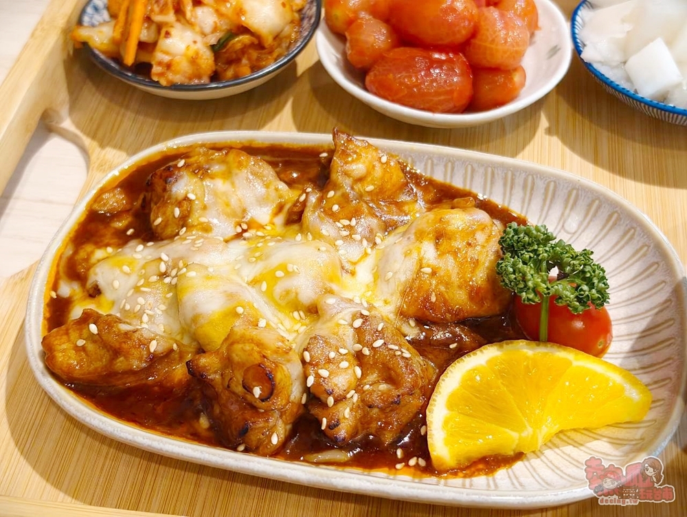 【台南美食】台南三毛食記:CP值超高的韓式定食,內用爆量韓式小菜,冷萃咖啡,味增湯免費無限享用~ 【台南美食】台南三毛食記:CP值超高的韓式定食,內用爆量韓式小菜,冷萃咖啡,味增湯免費無限享用~