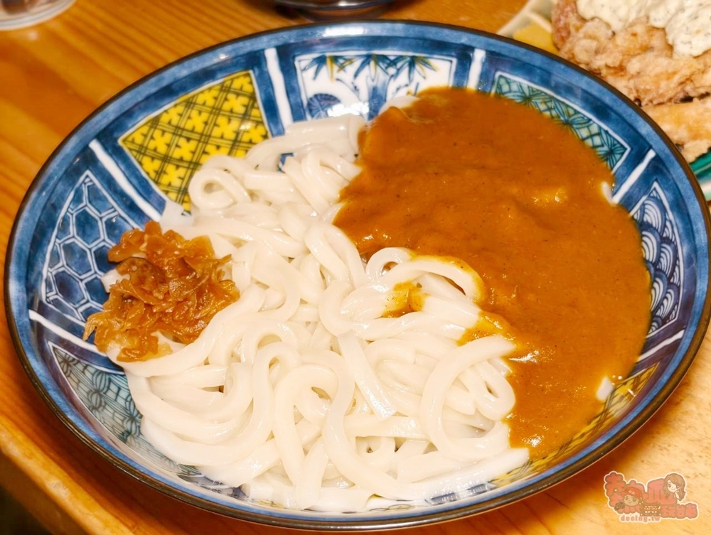 【台南美食】熊咖哩クマカレー:隱身在巷內的正宗熊本咖哩,熬煮12小時美味超驚艷,I人友善的一間店~ 【台南美食】熊咖哩クマカレー:隱身在巷內的正宗熊本咖哩,熬煮12小時美味超驚艷,I人友善的一間店~
