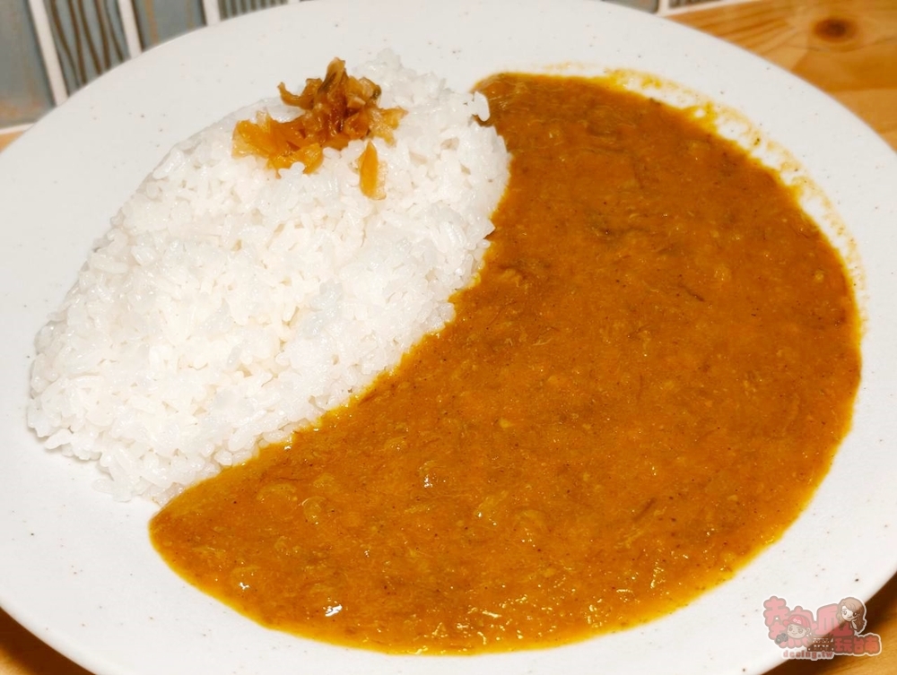 【台南美食】熊咖哩クマカレー:隱身在巷內的正宗熊本咖哩,熬煮12小時美味超驚艷,I人友善的一間店~ 【台南美食】熊咖哩クマカレー:隱身在巷內的正宗熊本咖哩,熬煮12小時美味超驚艷,I人友善的一間店~