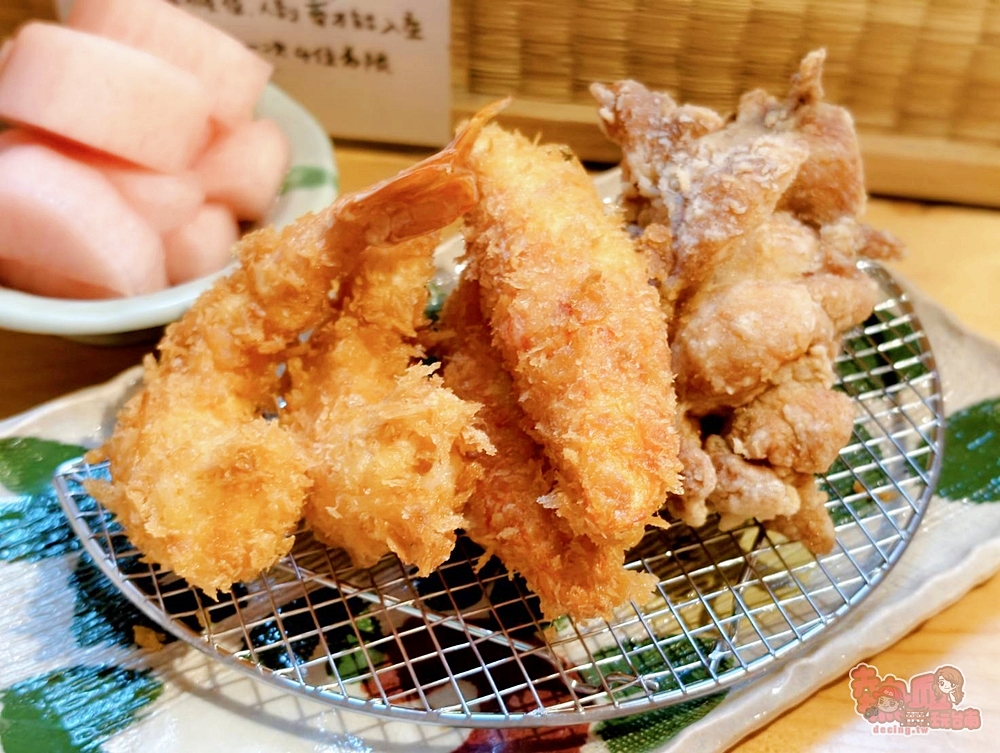 【台南美食】熊咖哩クマカレー:隱身在巷內的正宗熊本咖哩,熬煮12小時美味超驚艷,I人友善的一間店~ 【台南美食】熊咖哩クマカレー:隱身在巷內的正宗熊本咖哩,熬煮12小時美味超驚艷,I人友善的一間店~