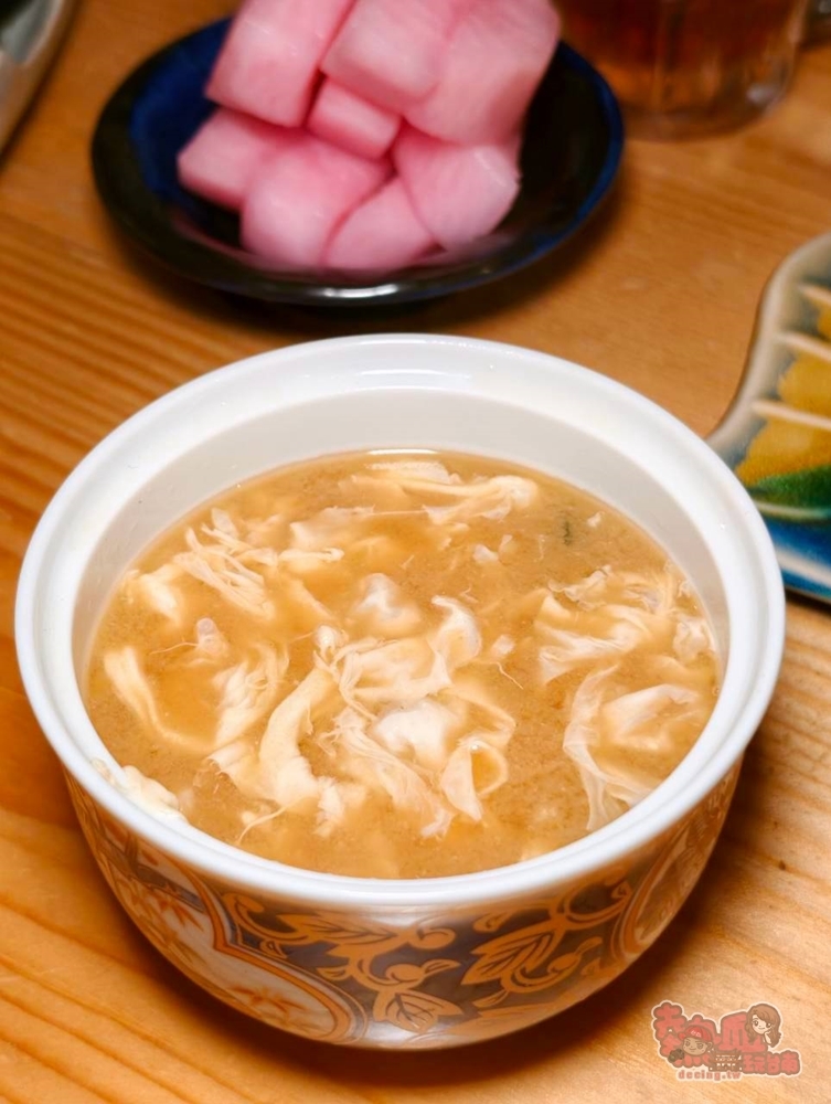 【台南美食】熊咖哩クマカレー:隱身在巷內的正宗熊本咖哩,熬煮12小時美味超驚艷,I人友善的一間店~ 【台南美食】熊咖哩クマカレー:隱身在巷內的正宗熊本咖哩,熬煮12小時美味超驚艷,I人友善的一間店~