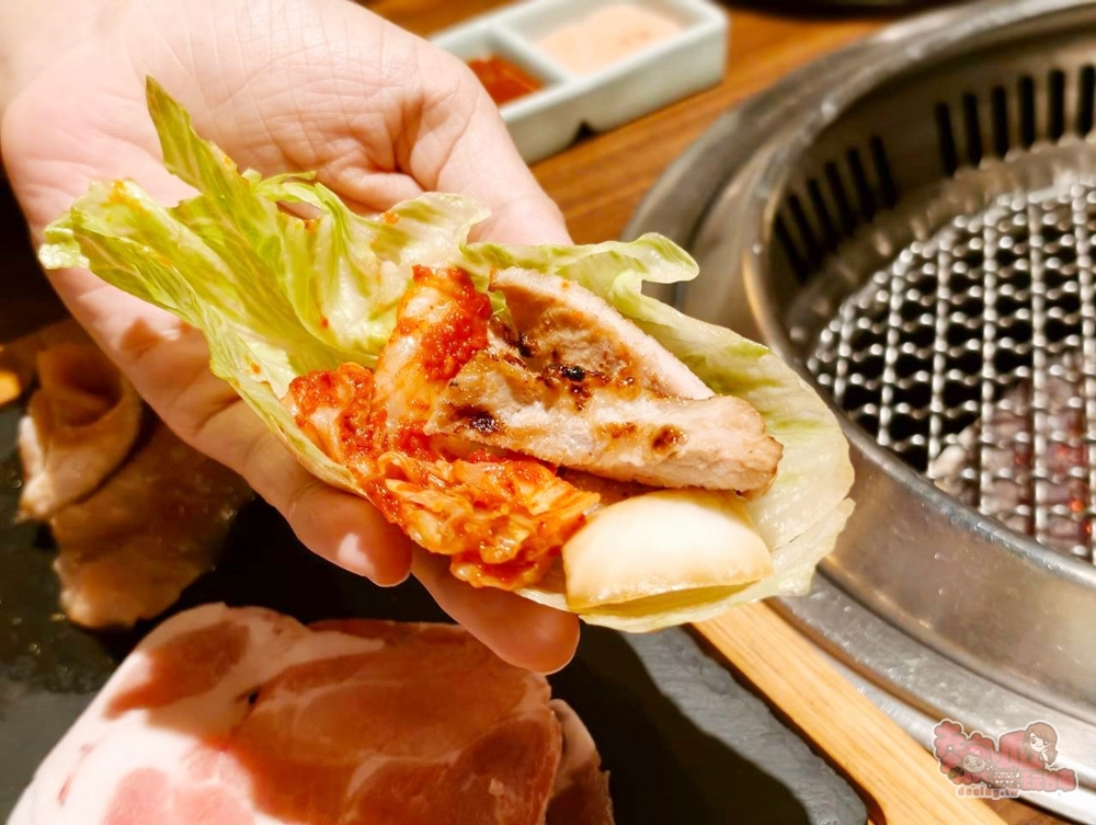 【台南美食】姜滿堂韓式燒肉:韓式燒肉商業午餐只要$386,肉量多還有多樣韓式小菜吃到飽~ 【台南美食】姜滿堂韓式燒肉:韓式燒肉商業午餐只要$386,肉量多還有多樣韓式小菜吃到飽~