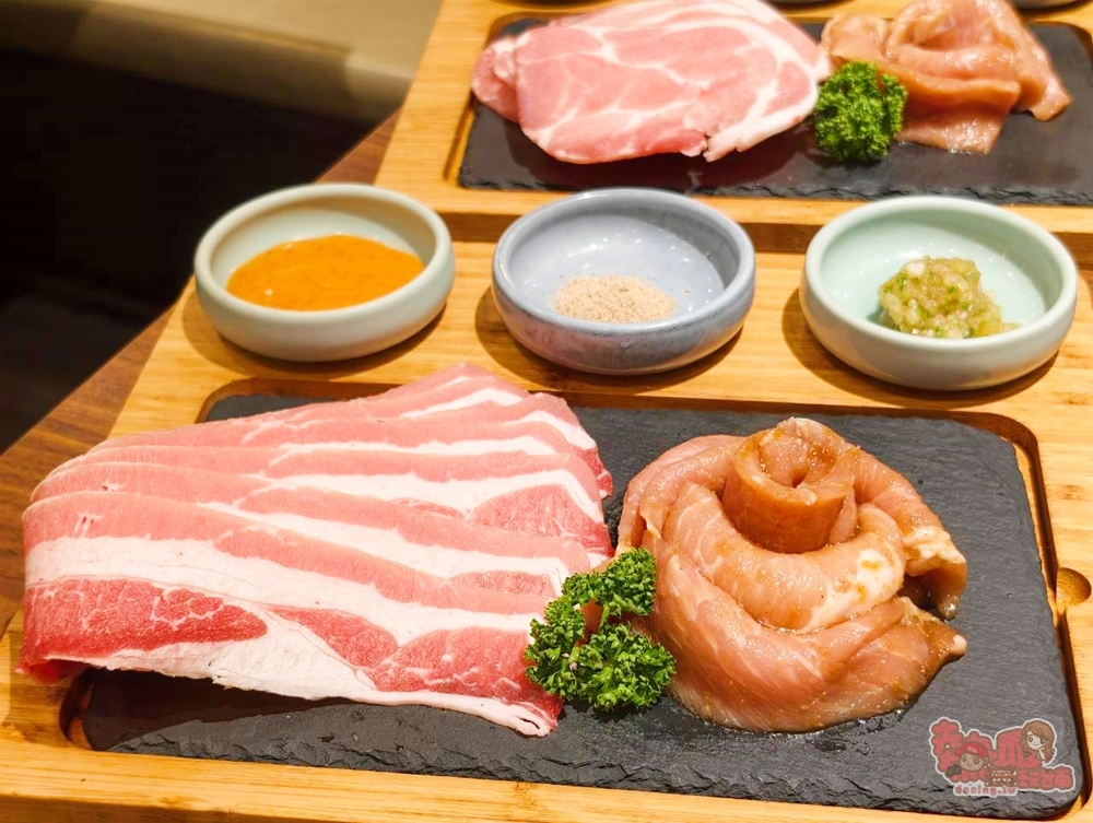 【台南美食】姜滿堂韓式燒肉:韓式燒肉商業午餐只要$386,肉量多還有多樣韓式小菜吃到飽~ 【台南美食】姜滿堂韓式燒肉:韓式燒肉商業午餐只要$386,肉量多還有多樣韓式小菜吃到飽~
