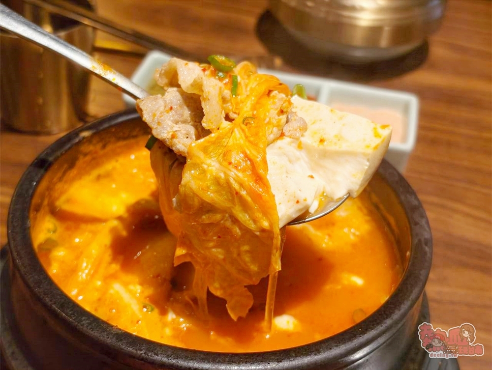 【台南美食】姜滿堂韓式燒肉:韓式燒肉商業午餐只要$386,肉量多還有多樣韓式小菜吃到飽~ 【台南美食】姜滿堂韓式燒肉:韓式燒肉商業午餐只要$386,肉量多還有多樣韓式小菜吃到飽~