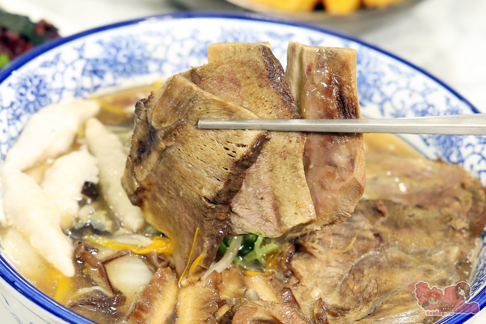 【台南美食】卷麵:福樓旗下新品牌,老總舖師的手路菜,古早味羹麵尬牛腱/牛舌/牛肚澎派上桌~ 【台南美食】卷麵:福樓旗下新品牌,老總舖師的手路菜,古早味羹麵尬牛腱/牛舌/牛肚澎派上桌~
