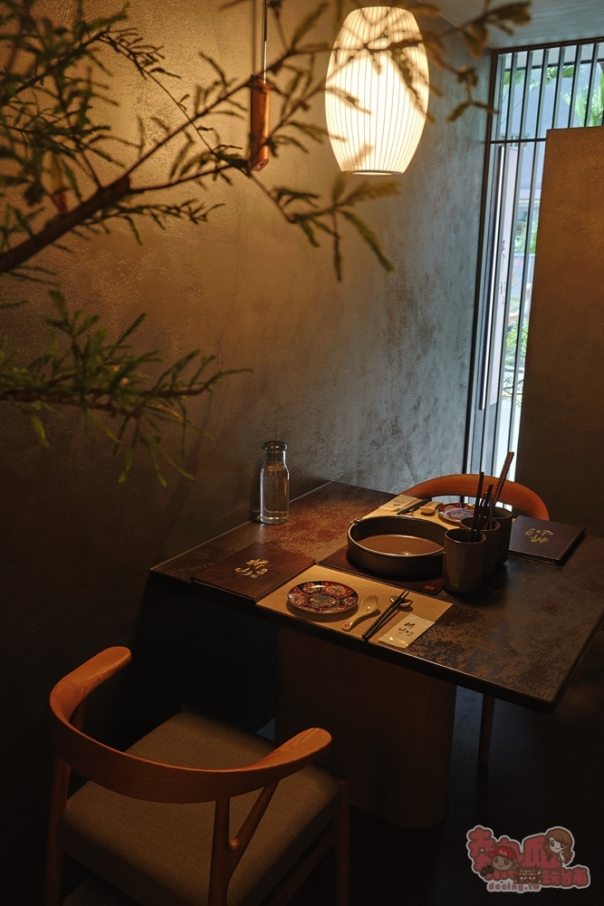 【台南美食】橋山.鵲邸 壽喜燒專門店:日本東京百年壽喜燒店進駐台南,全程桌邊服務,一次吃到關東+關西吃法~ 【台南美食】橋山.鵲邸 壽喜燒專門店:日本東京百年壽喜燒店進駐台南,全程桌邊服務,一次吃到關東+關西吃法~