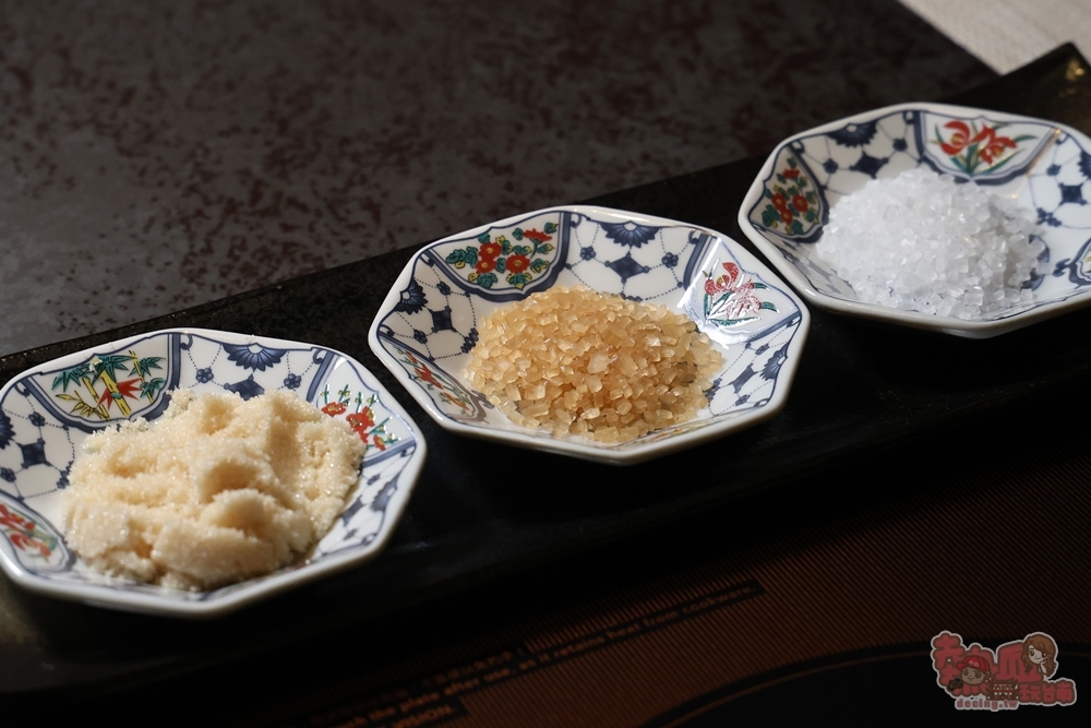 【台南美食】橋山.鵲邸 壽喜燒專門店:日本東京百年壽喜燒店進駐台南,全程桌邊服務,一次吃到關東+關西吃法~ 【台南美食】橋山.鵲邸 壽喜燒專門店:日本東京百年壽喜燒店進駐台南,全程桌邊服務,一次吃到關東+關西吃法~