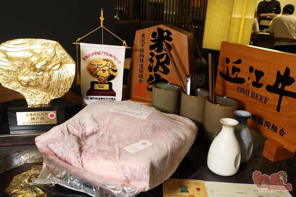 【台南美食】橋山.鵲邸 壽喜燒專門店:日本東京百年壽喜燒店進駐台南,全程桌邊服務,一次吃到關東+關西吃法~ 【台南美食】橋山.鵲邸 壽喜燒專門店:日本東京百年壽喜燒店進駐台南,全程桌邊服務,一次吃到關東+關西吃法~